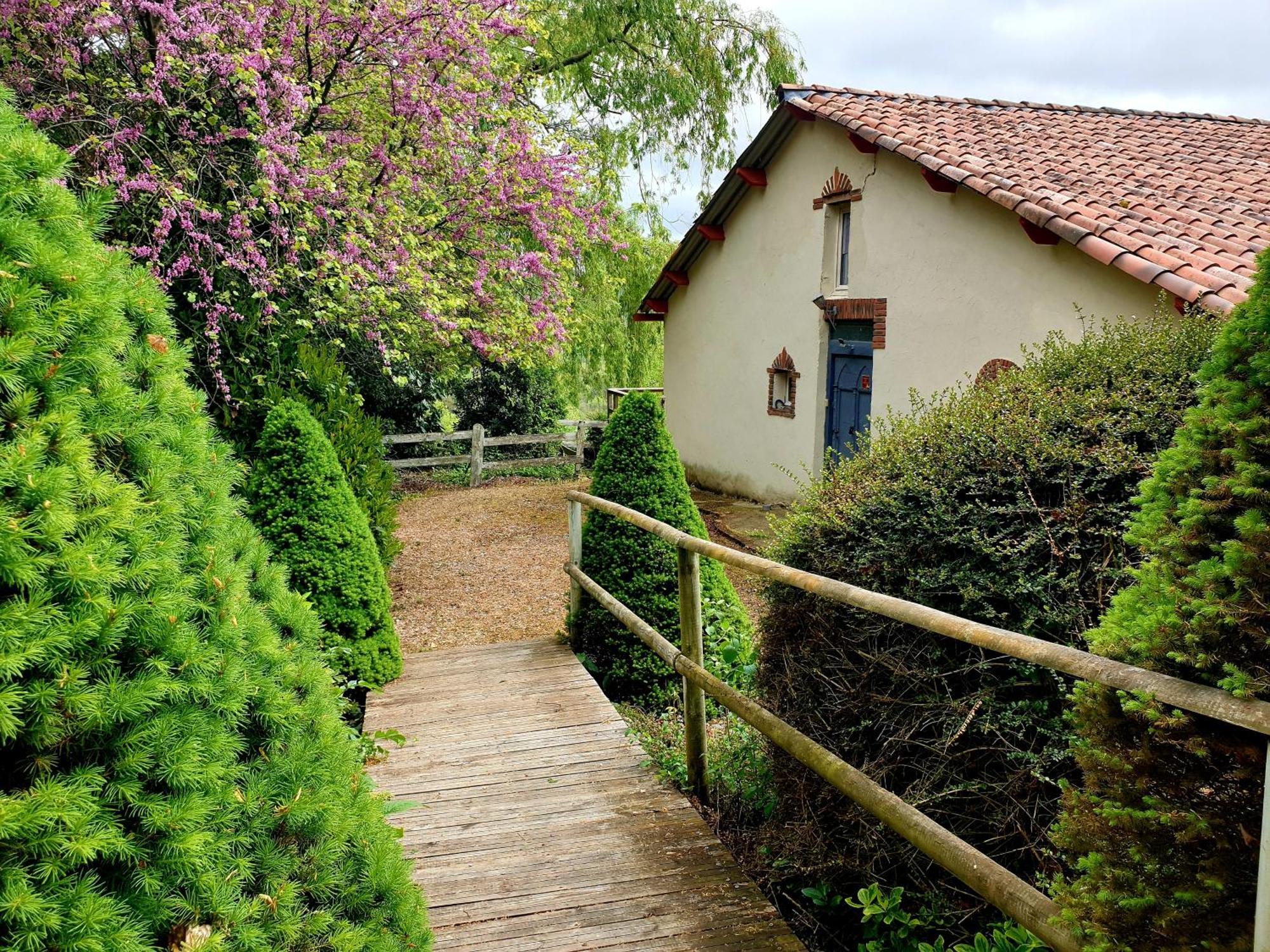 La Ferme De Jeanne Bed & Breakfast Saint-Girons  Exterior photo