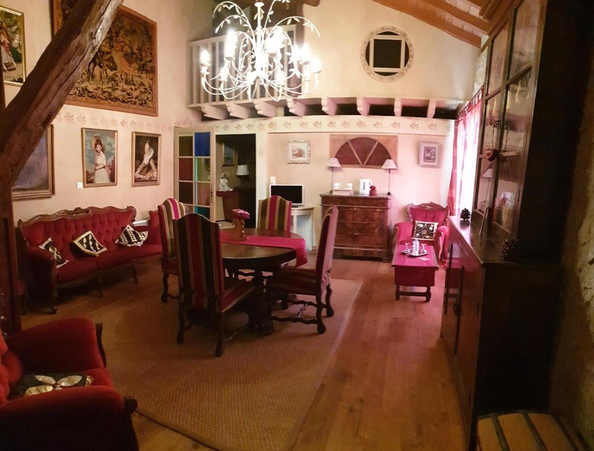 La Ferme De Jeanne Bed & Breakfast Saint-Girons  Exterior photo